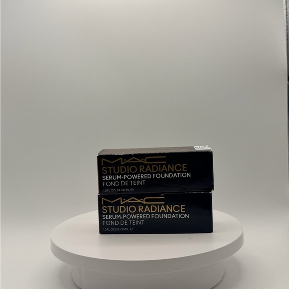 MAC Studio Radiance Foundation NW47 NEW Authentic